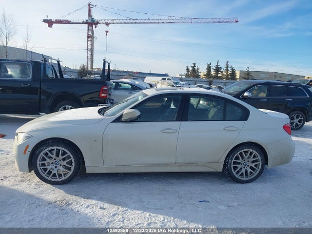 BMW 335 XI 2014 WBA3B9C56EF588085 Image 14