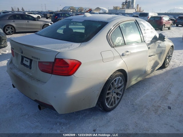BMW 335 XI 2014 WBA3B9C56EF588085 Image 4