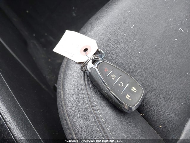 1G1BF5SMXJ7157475 Chevrolet Cruze Premier