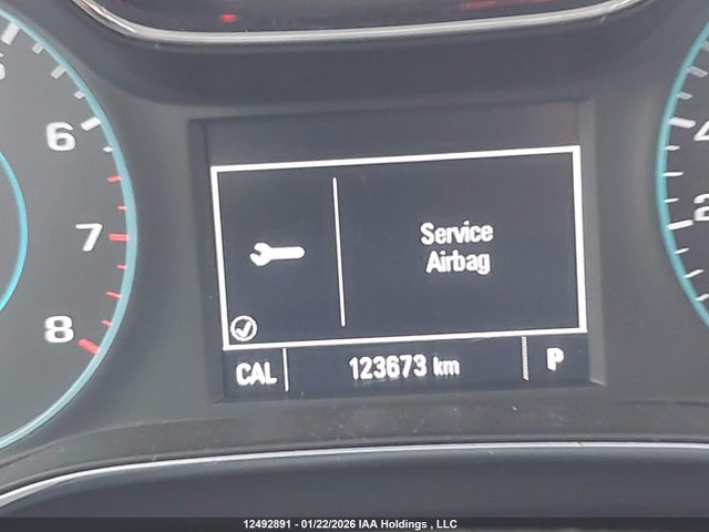 1G1BF5SMXJ7157475 Chevrolet Cruze Premier