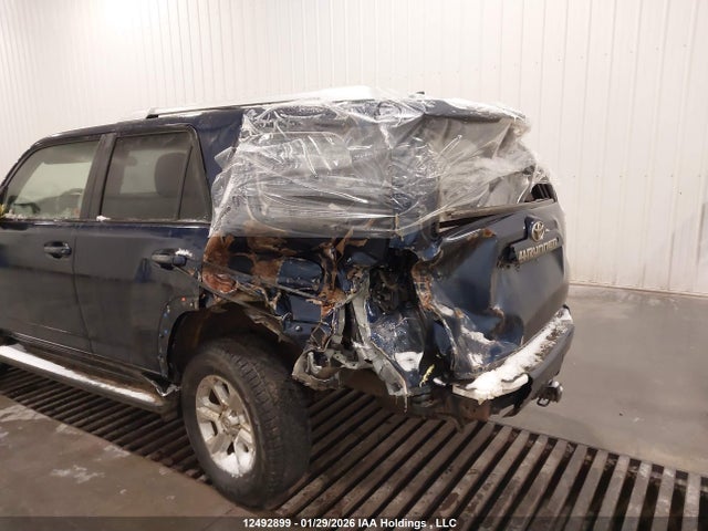 2017 Toyota 4runner Sr5 Prem/ltdl/trail/trd მანქანა იყიდება აუქციონზე, vin: JTEBU5JR7H5447152, აუქციონის ნომერი: 12492899