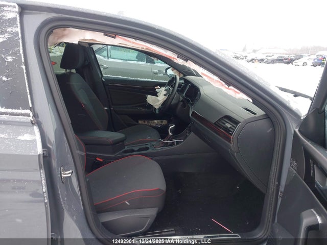Продажа на аукционе авто 2024 Volkswagen Jetta Gli 40th Anniversary Edition, vin: 3VW8T7BU4RM030967, номер лота: 12492901
