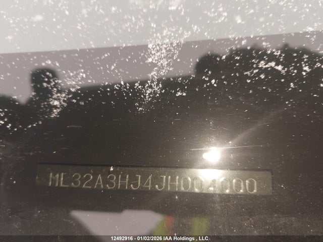 ML32A3HJ4JH004000 Mitsubishi MIRAGE ES