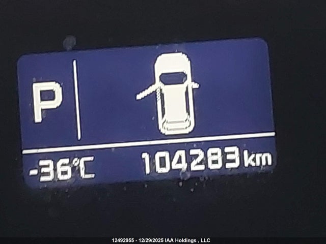 KNAHT8A39G7132190 KIA Rondo