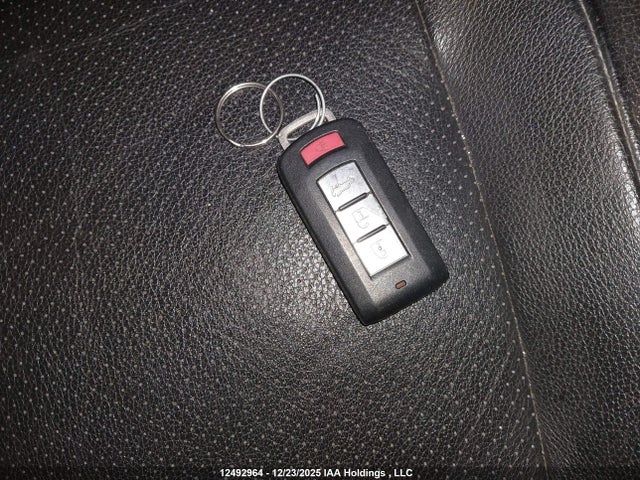 Mitsubishi Outlander 2017 JA4JZ4AXXHZ600250 Image 11