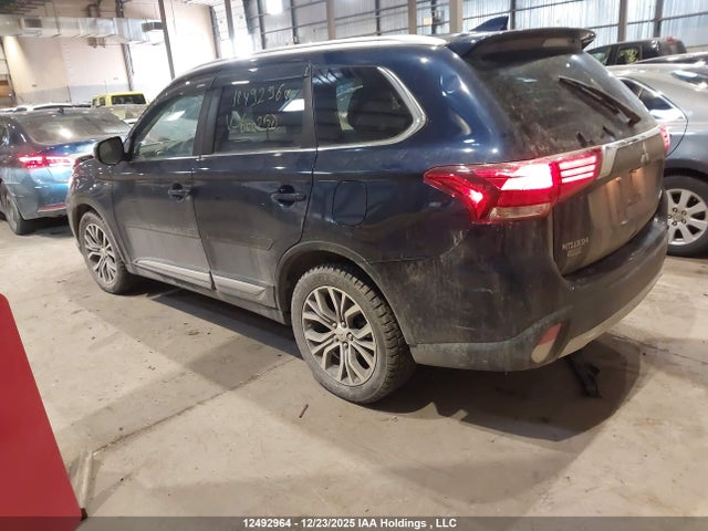 Mitsubishi Outlander 2017 JA4JZ4AXXHZ600250 Image 3
