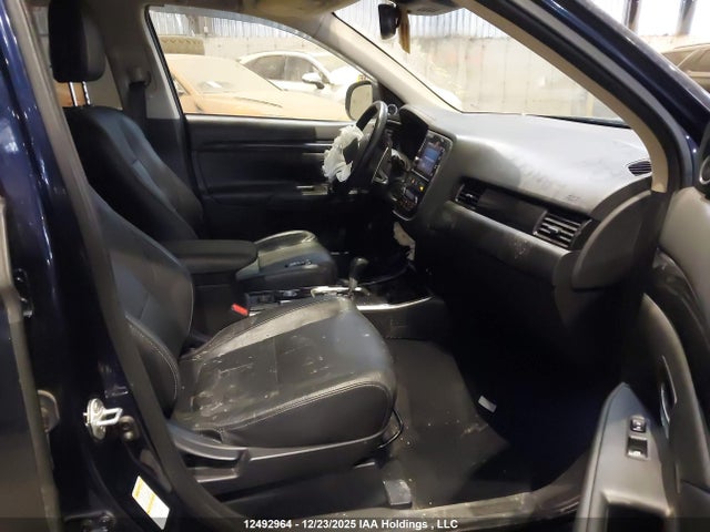 Mitsubishi Outlander 2017 JA4JZ4AXXHZ600250 Image 5