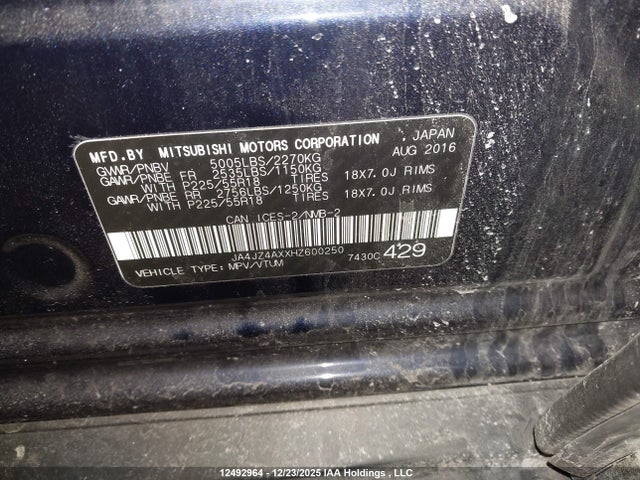 Mitsubishi Outlander 2017 JA4JZ4AXXHZ600250 Image 9