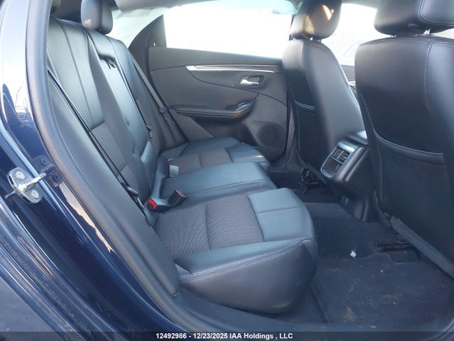 Chevrolet IMPALA 1LT 2017 2G1105SAXH9187622 Image 8