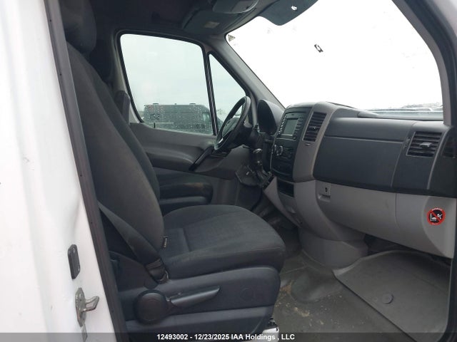 Mercedes-Benz Sprinter 2500 2016 WD3BE7DD7GP327023 Image 5
