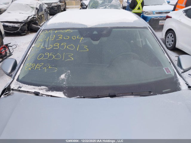 Volkswagen JETTA SE 2025 3VWEX7BUXSM095013 Image 18