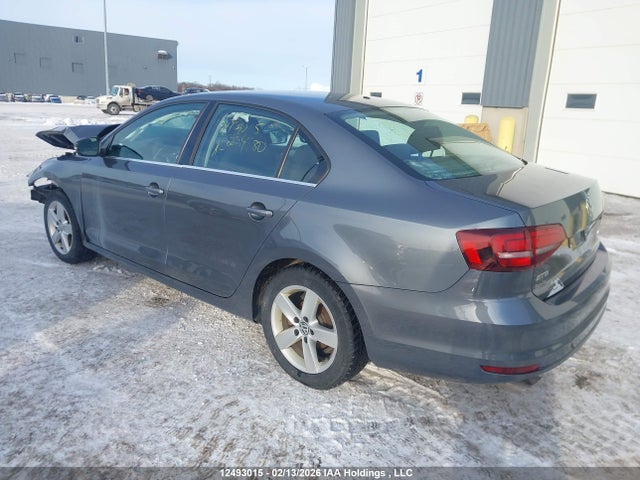 3VW267AJ8GM254180 Volkswagen JETTA S