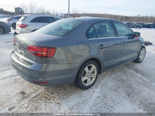 3VW267AJ8GM254180 Volkswagen JETTA S