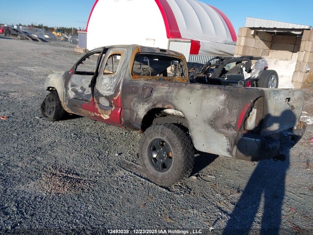 Toyota Tacoma 2015 5TFUX4ENXFX030809 Image 3