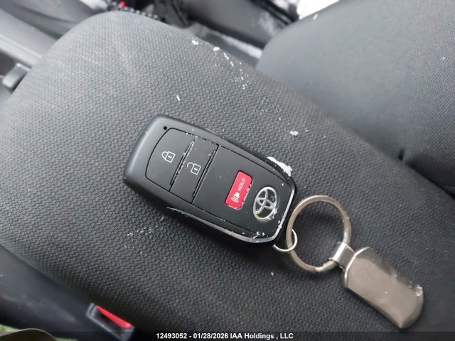 7MUBAABG1SV134933 Toyota Corolla Cross Le