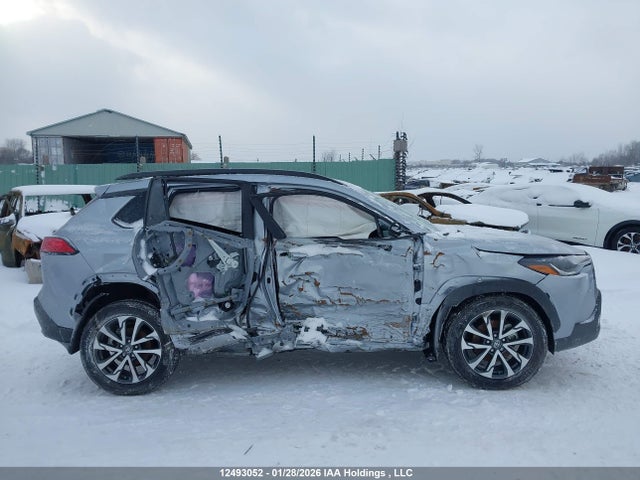 7MUBAABG1SV134933 Toyota Corolla Cross Le