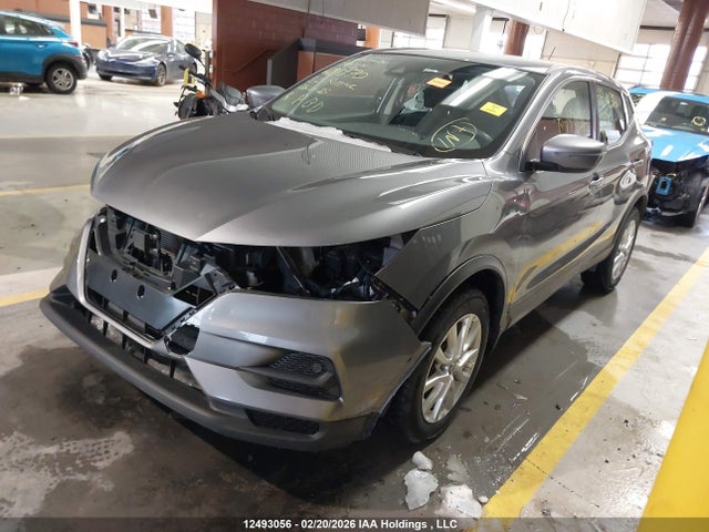 JN1BJ1AW5NW481370 Nissan Rogue Sport S