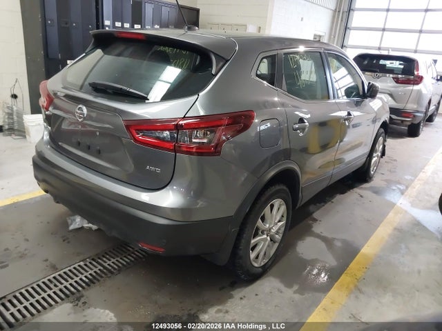 JN1BJ1AW5NW481370 Nissan Rogue Sport S