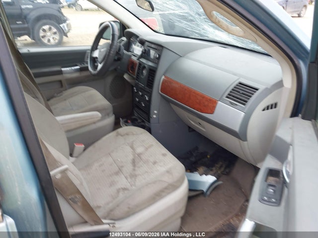 12493104 :رقم المزاد ، 2A8HR54P58R693140 vin ، 2008 Chrysler Town & Country Touring مزاد بيع