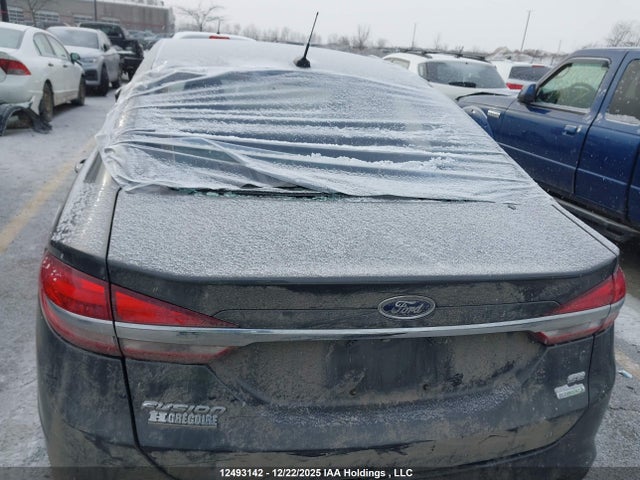 3FA6P0HD7JR152751 Ford FUSION SE