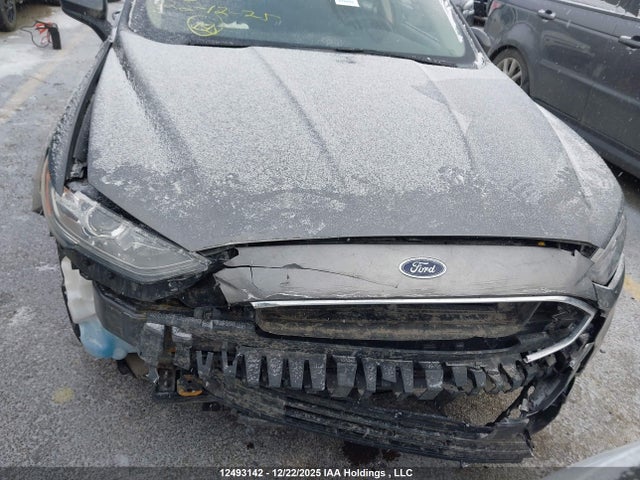 3FA6P0HD7JR152751 Ford FUSION SE