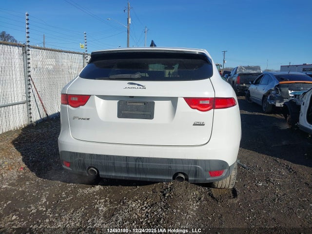 Jaguar F-pace Prestige 2020 SADCK2FX3LA638768 Image 17