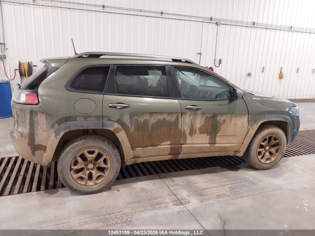 1C4PJMBX4KD451442 Jeep Cherokee Trailhawk