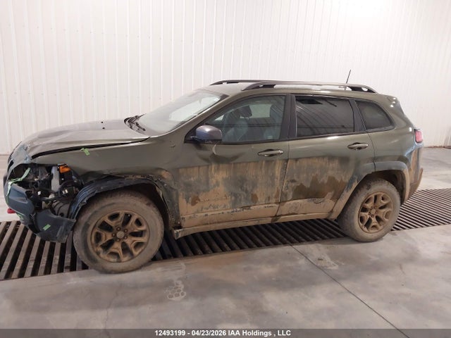 1C4PJMBX4KD451442 Jeep Cherokee Trailhawk