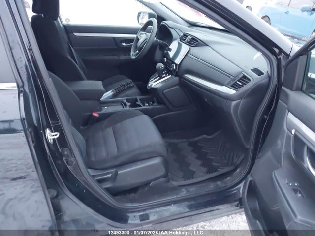 2HKRW2H23JH128759 Honda CR-V LX