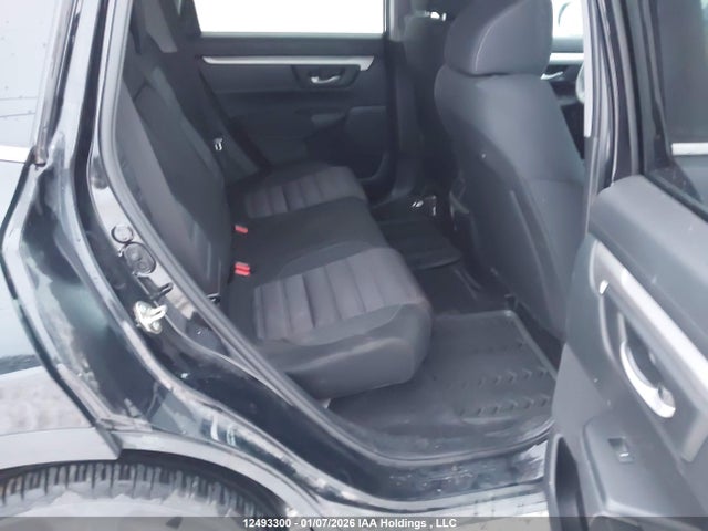 2HKRW2H23JH128759 Honda CR-V LX