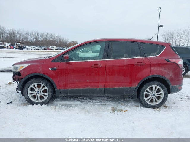 1FMCU0GD7HUE58502 Ford ESCAPE SE