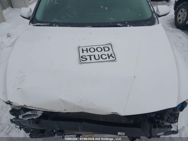 KMHLM4DG1SU868886 Hyundai Elantra Preferred W/tech Package