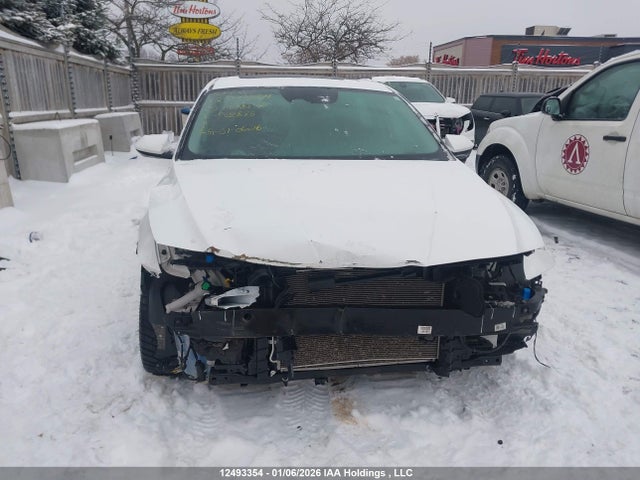 KMHLM4DG1SU868886 Hyundai Elantra Preferred W/tech Package