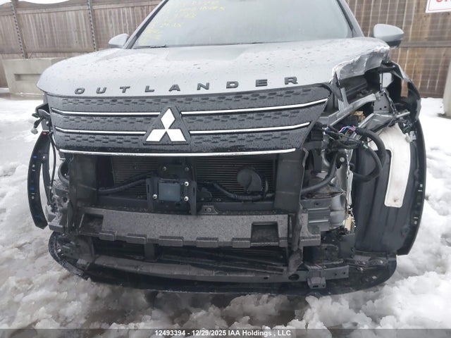 JA4J4VA85PZ613483 Mitsubishi Outlander Gt/gt Premium
