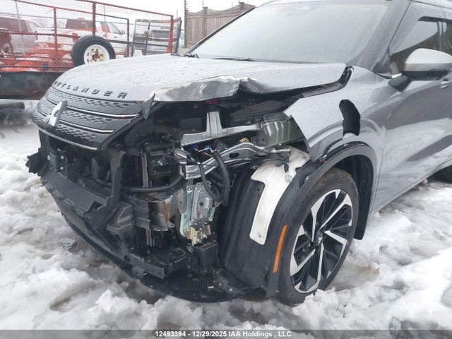 JA4J4VA85PZ613483 Mitsubishi Outlander Gt/gt Premium