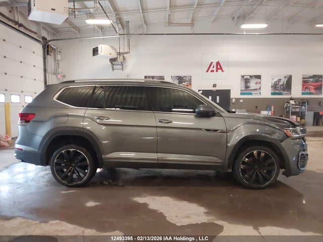 1V2FR2CA1MC561553 Volkswagen Atlas Sel Premium R-line
