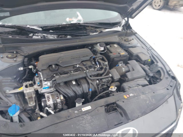 KMHLN4DG4SU873450 Hyundai Elantra Luxury W/two-tone Interior