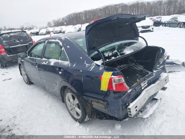 4T1BD1FK7EU122233 Toyota Camry Hybrid/le/xle