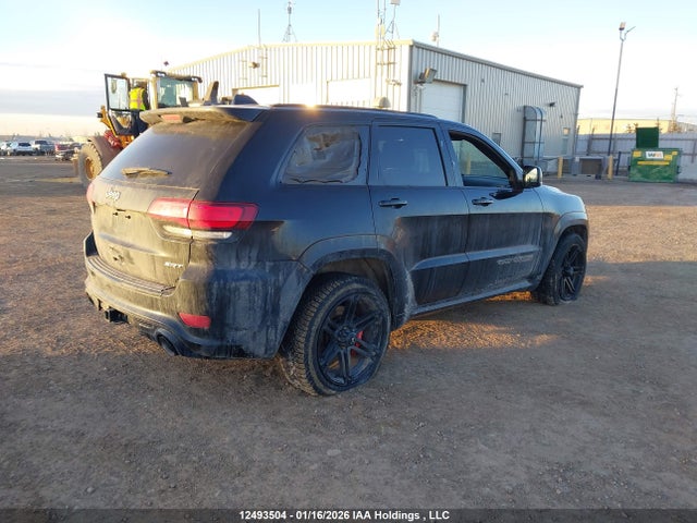 1C4RJFDJ8HC890123 Jeep Grand Cherokee Srt