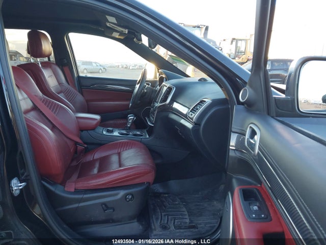 1C4RJFDJ8HC890123 Jeep Grand Cherokee Srt