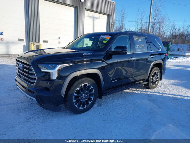 Toyota Sequoia 2023 7SVAAABA7PX002896 Image 2