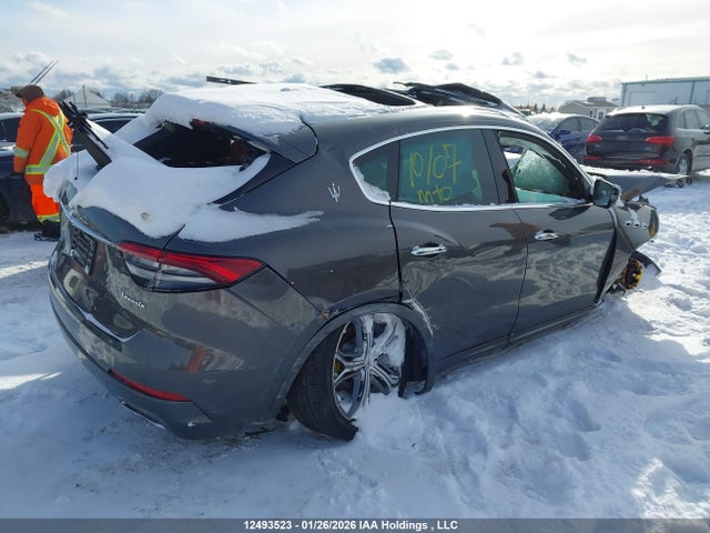 Maserati Levante 2023 ZN661XUAXPX428564 Image 4