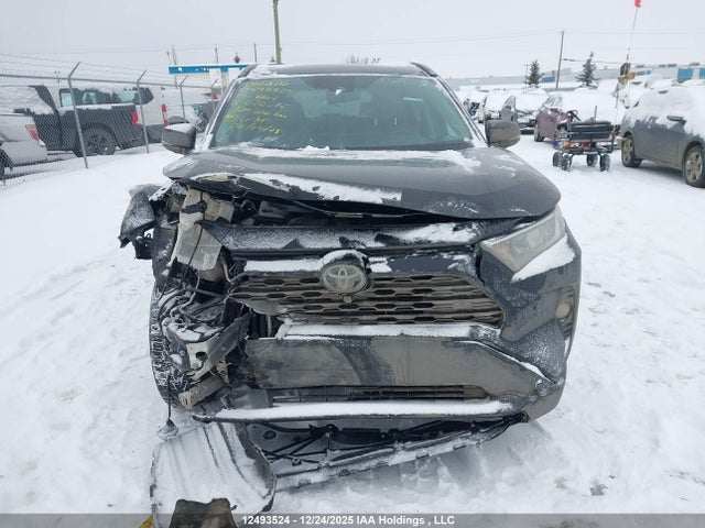 2T3D1RFV4KW020272 Toyota Rav4 Limited
