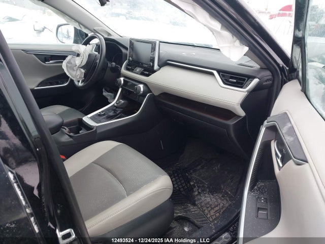 2T3D1RFV4KW020272 Toyota Rav4 Limited