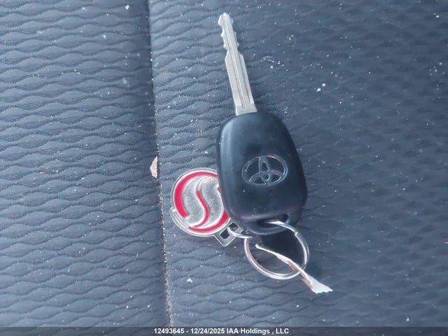 Продажа на аукционе авто 2018 Toyota Corolla L/le/xle/se/xse, vin: 2T1BURHE6JC105666, номер лота: 12493645
