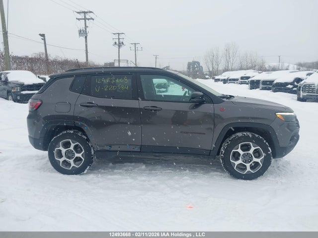 Jeep Compass Trailhawk 2022 3C4NJDDBXNT220584 Image 13