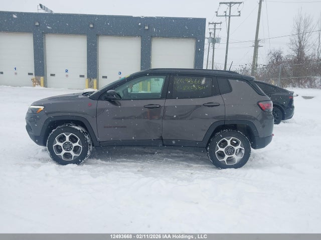 Jeep Compass Trailhawk 2022 3C4NJDDBXNT220584 Image 14