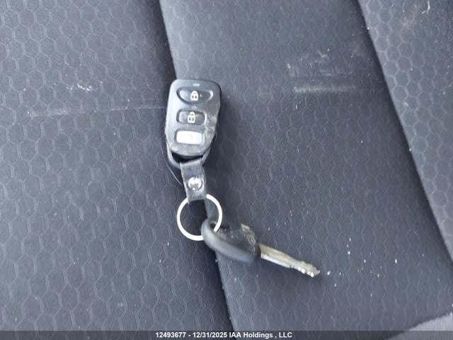 KMHD84LF0LU061200 Hyundai Elantra Preferred Auto Ivt