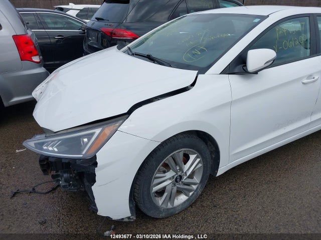 KMHD84LF0LU061200 Hyundai Elantra Preferred Auto Ivt