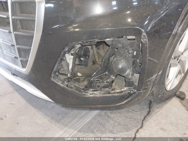 WA1AAAFY9M2075269 Audi Q5